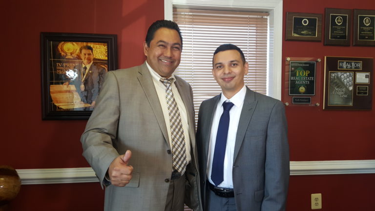 Un latino quiere ser concejal en Manassas Park