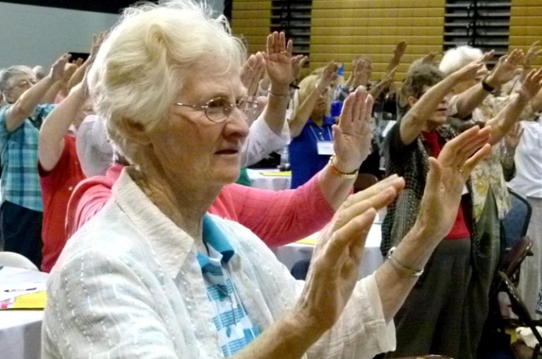 Dedicar sus vidas a Dios