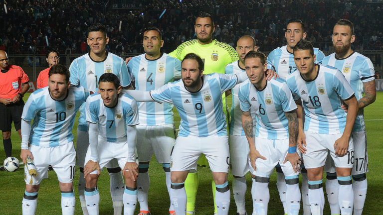 Argentina termina 2016 líder en clasificación Fif