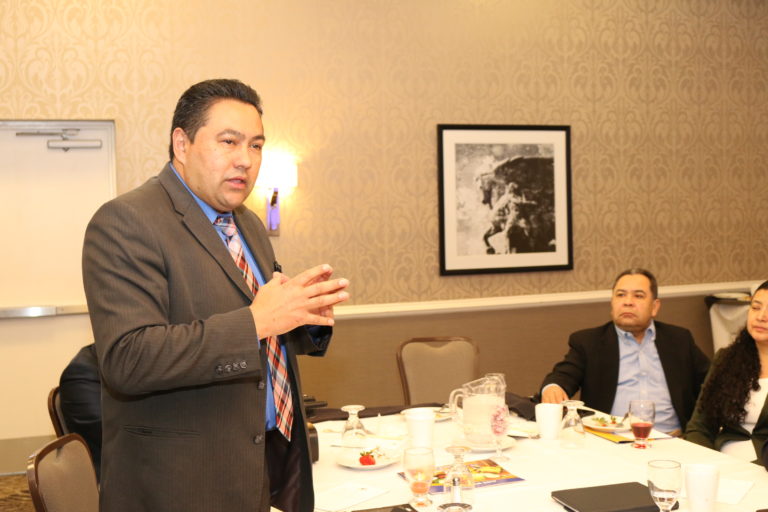 VAMOS el partido de los salvadoreños en el exterior