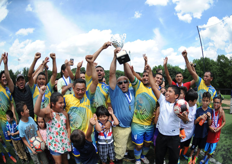 Galaxy y Limeño campeones en Liga de Woodbridge