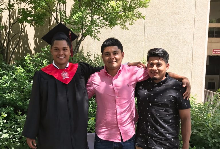 Hermanos deportados a El Salvador eran destacados estudiantes y futbolistas en Maryland