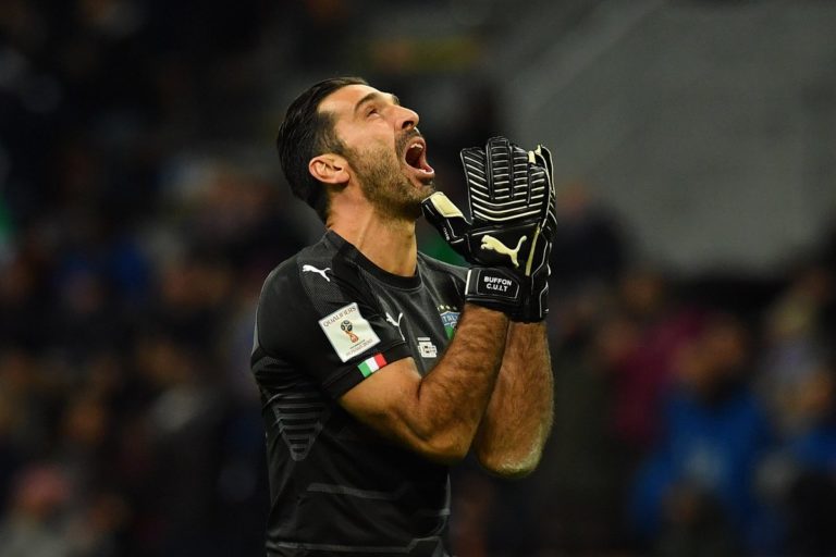 El triste adiós de Buffon con la Azzurra