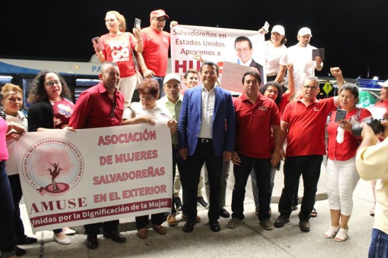 Candidato del FMLN busca respaldo en Washington