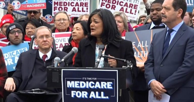 Finalmente ha llegado el momento de Medicare para todos Por: Amy Goodman* y Denis Moynihan