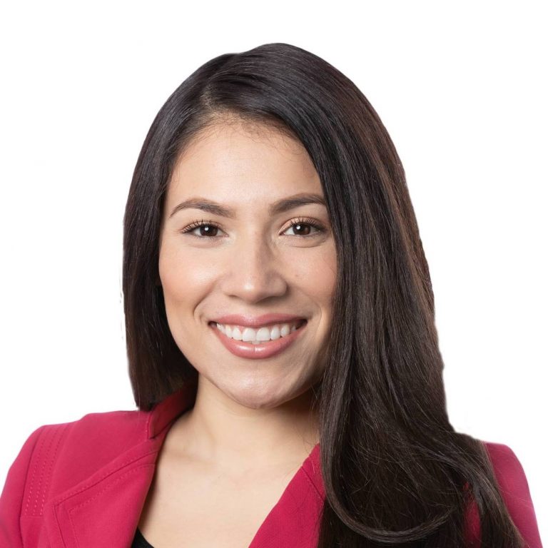 Salvadoreña busca ser supervisora de Distrito en Prince William