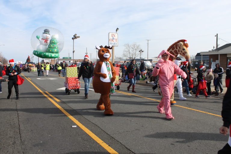 Desfile navideño en Manassas