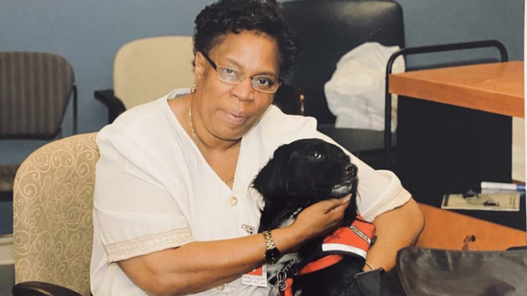 Alcaldesa Bowser proclama “Un día de recuerdo por las vidas perdidas por COVID-19”