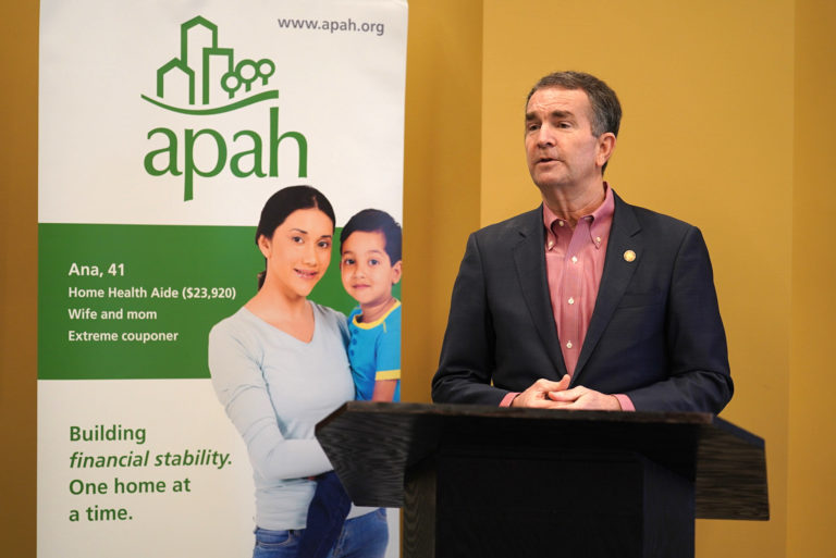 $ 524 millones para de alivio de alquileres en Virginia