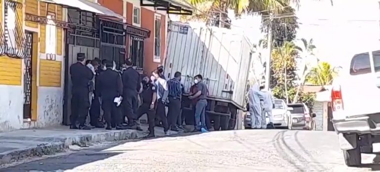 Un Médico y un ingeniero agrónomo entre cuatro personas asesinadas en Ayutuxtepeque, San Salvador