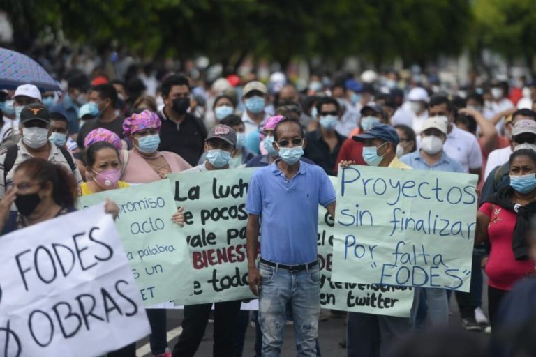 Alcaldes desviaron fondos del FODES para campañas electorales