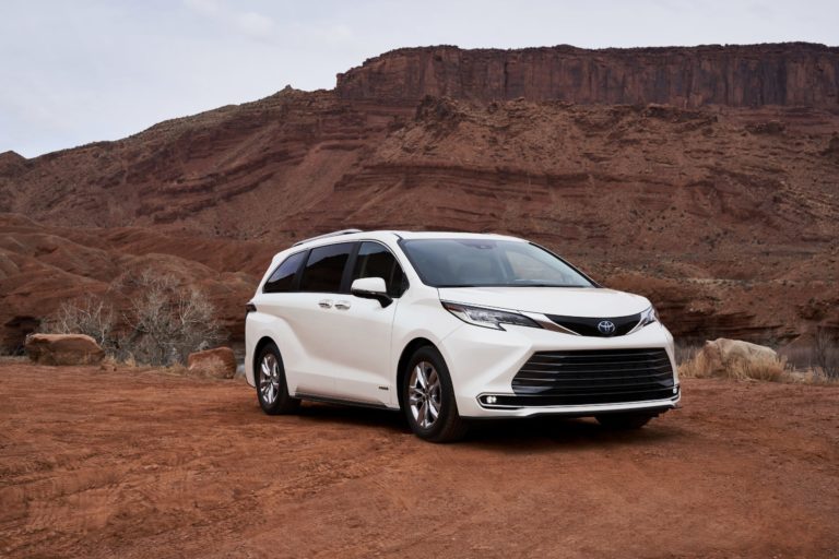 Toyota Sienna, un miniván segundo de nadie