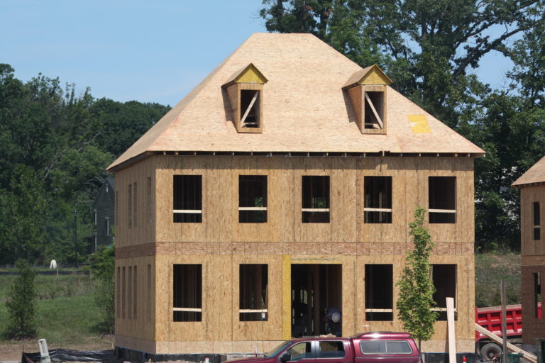 Construcción de viviendas en región de Washington para adaptarse al crecimiento