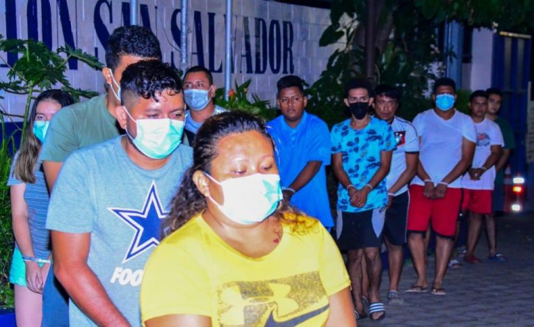 Capturan a banda que estafaba a familiares de compatriotas residentes en EE.UU. con el truco de la “maleta”