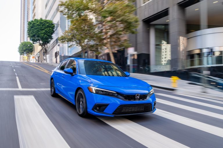 Honda Civic Hatchback. ¿No apto para los millennials o de generación Z?