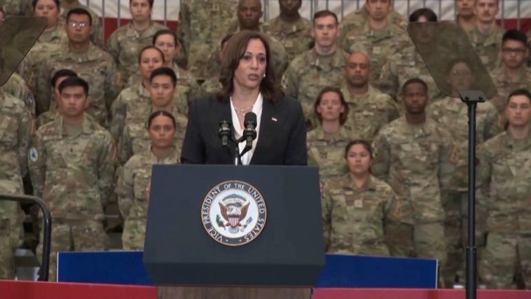 La vicepresidenta Kamala Harris promete que Estados Unidos no probará más armas antisatélite
