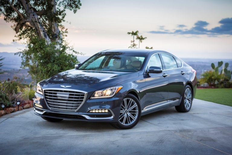 2022 Genesis G80 Sport. Si escuchas consejos, ¿llegas a viejo?