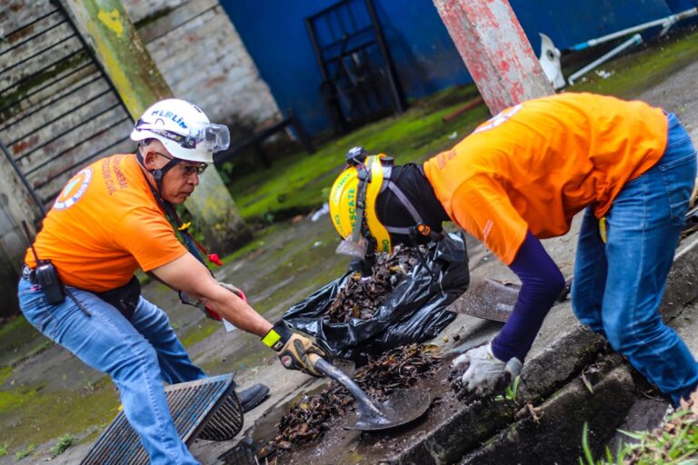 Emite alerta naranja para 11 municipios del Gran San Salvador