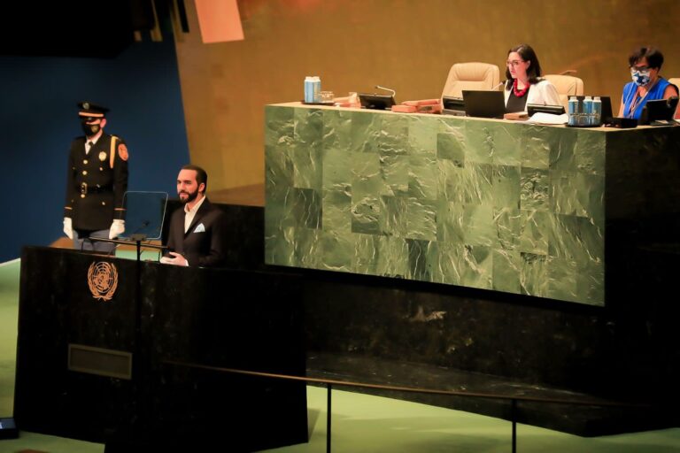 Bukele pide en la ONU, respetar derecho de El Salvador a ser libre y soberano