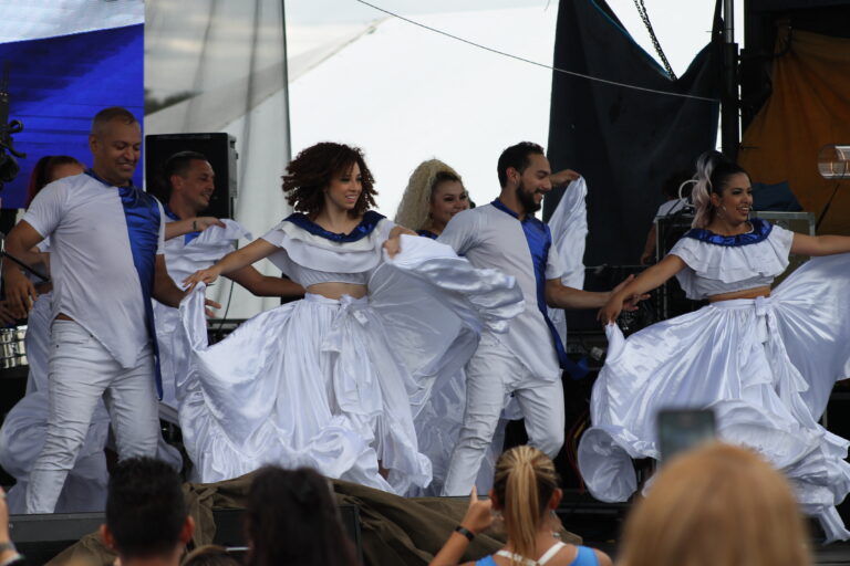 Cientos de salvadoreños disfrutaron del Festival Guanaco