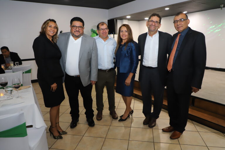 Fedecrédito en convivio con comunidades de El Salvador en Maryland