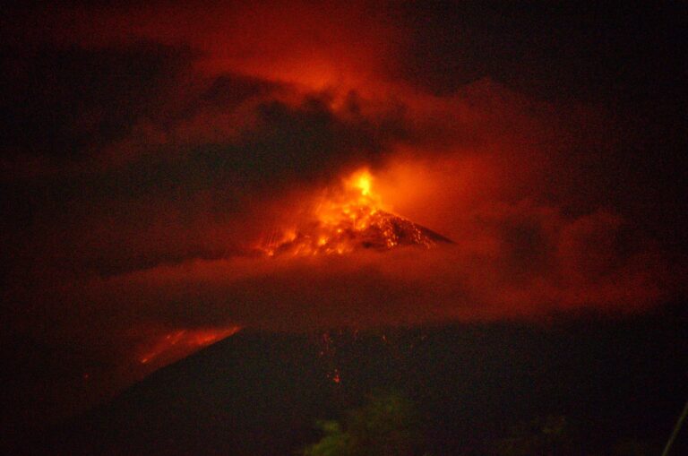 Volcán de Fuego, el más peligroso de Centro América