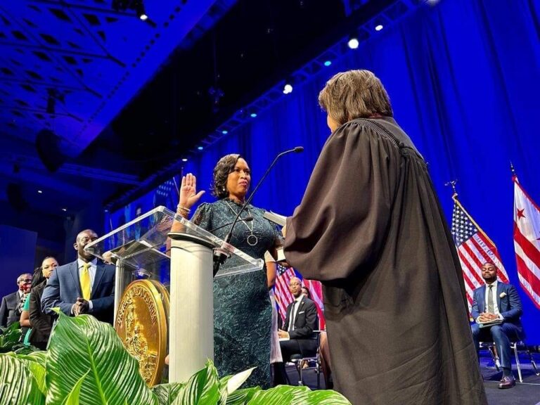 Alcaldesa Bowser juramenta para tercer mandato