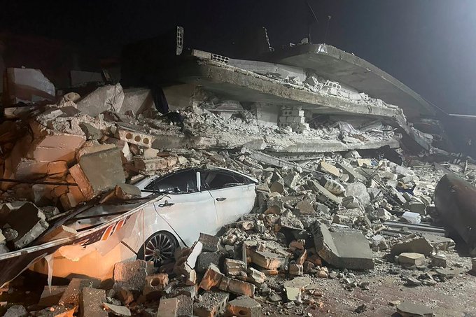 FOTOS | Terremotos en Turquía y Siria suman 16,035 muertos