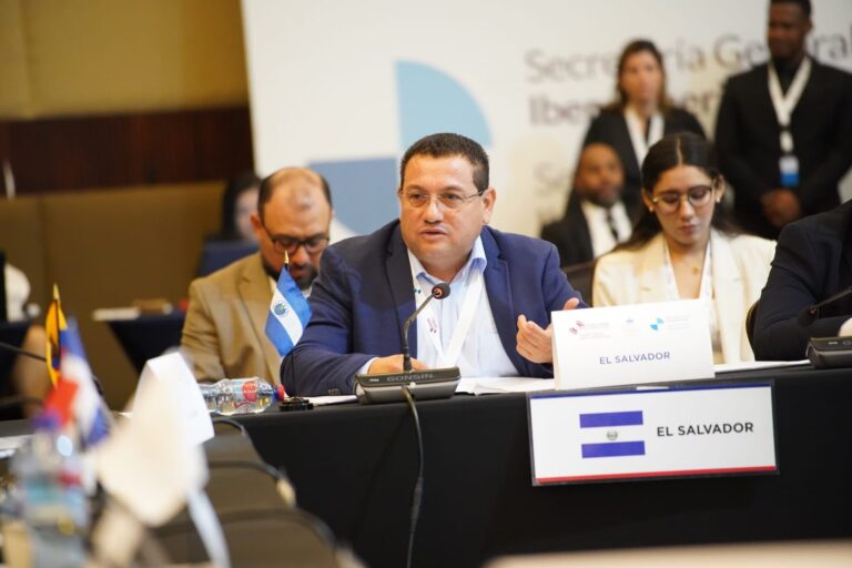 Ministro Rolando Castro: El Salvador construye cárcel para encerrar a delincuentes y se logra la paz en el país