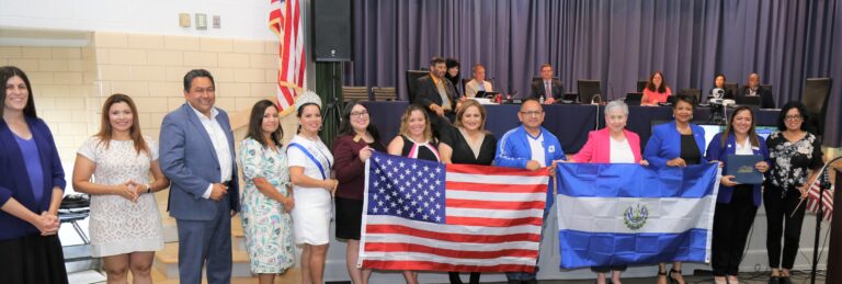 Manassas proclama por primera vez el Día del Salvadoreño Americano