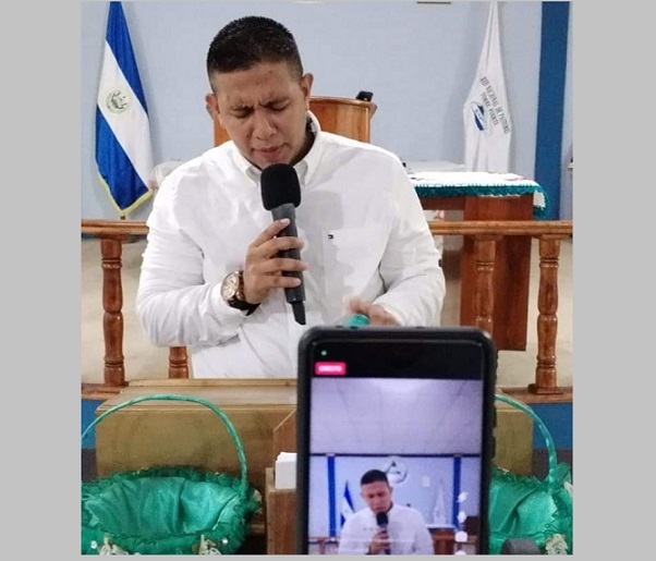 Ministro Francis Merino: Capturamos a pandillero de la 18-S que se hacía pasar como pastor evangélico en Santa Cruz Porrillo