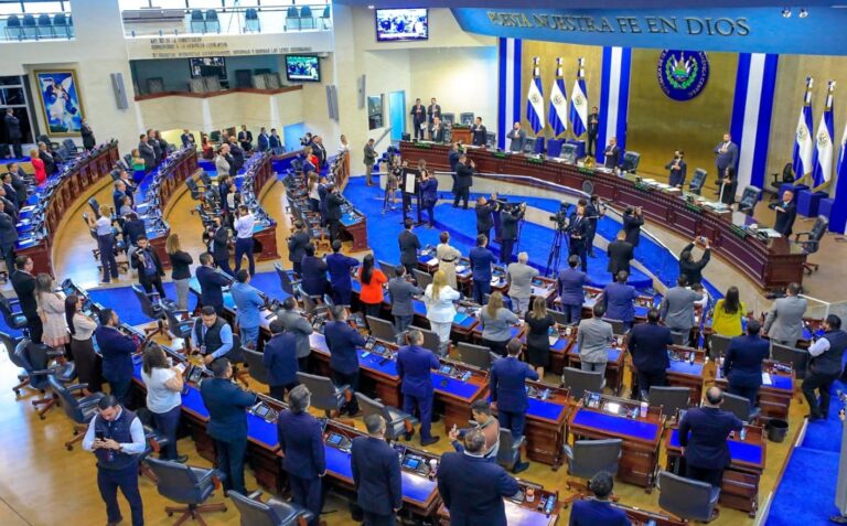 Presupuesto legislativo de 2024 bajará $3.4 millones por reducción de diputados