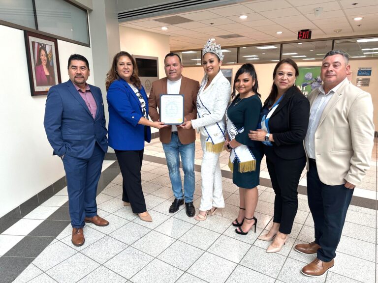 Condado de Prince William entrega proclama de hispanidad a SALEX