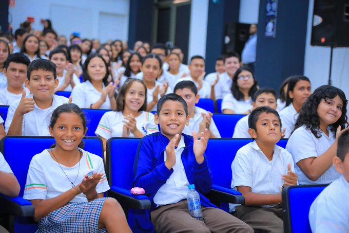 Asamblea Legislativa permitirá aumento de becas para estudiantes del ITEXSAL