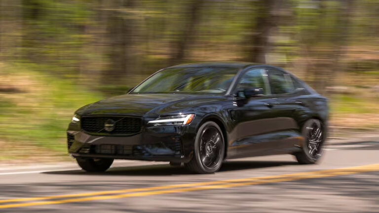 Volvo S60 Recharge. ¿La economía del poder o el poder de la economía?