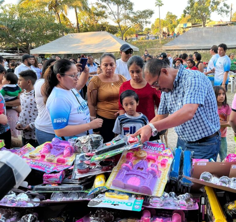 Movimiento Social Comunitario agasaja a niños de comunidades vulnerables de San Martín