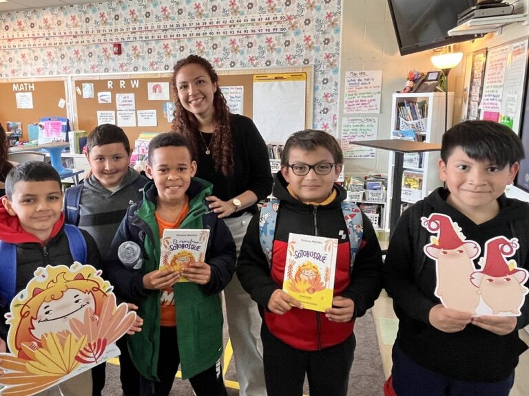 Estudiantes de Washington DC comparten con escritora salvadoreña de libros infantiles