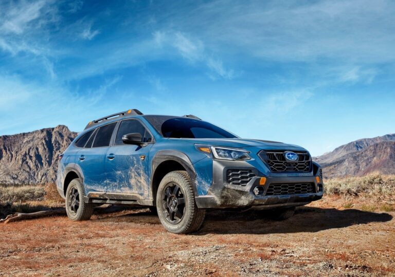 2024 Subaru Outback Wilderness. Una navaja suiza lista para la aventura.