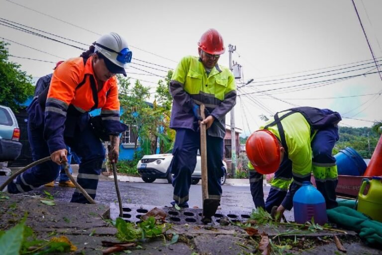 German Muñoz dirige acciones preventivas en Ciudad Delgado para evitar emergencias por lluvias