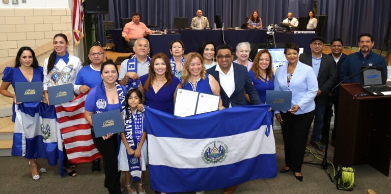 Alcaldía de Manassas proclama el “Día del Salvadoreño Americano”