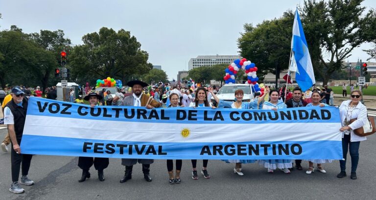 Argentina con su rica cultura en el desfile de Fiesta DC