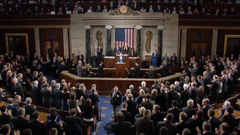 El control de la Cámara de Representantes de EE.UU. sigue sin definirse al tiempo que continúa el recuento de votos