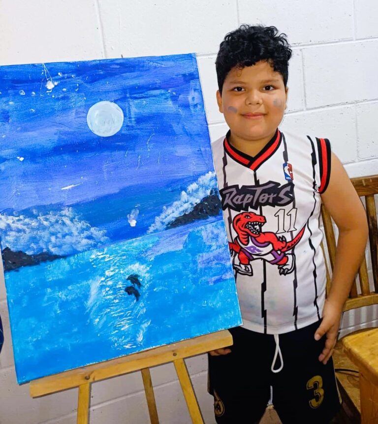 Émerson Lacayo también es colores y formas