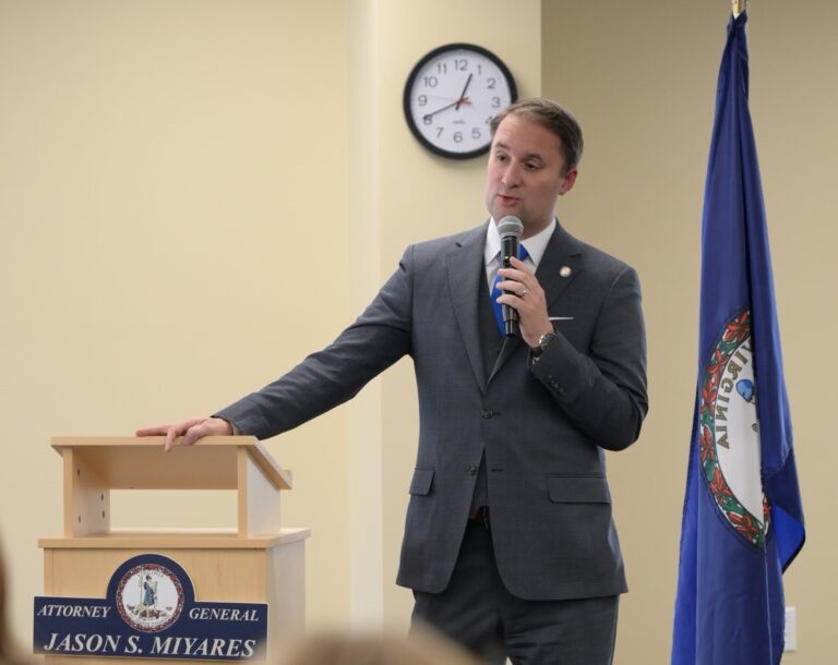 El Fiscal General de Virginia, hace llamado a evitar estafas de caridad