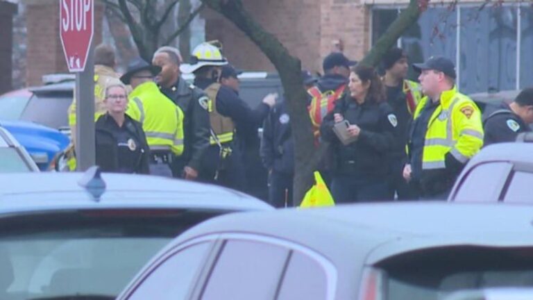 Una adolescente de 15 años mata a tiros a un docente y un estudiante antes de dispararse fatalmente a sí misma en una escuela de Wisconsin