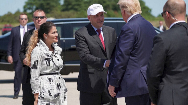 El Senado de EE.UU. confirma a Lee Zeldin, como director de la Agencia de Protección Ambiental