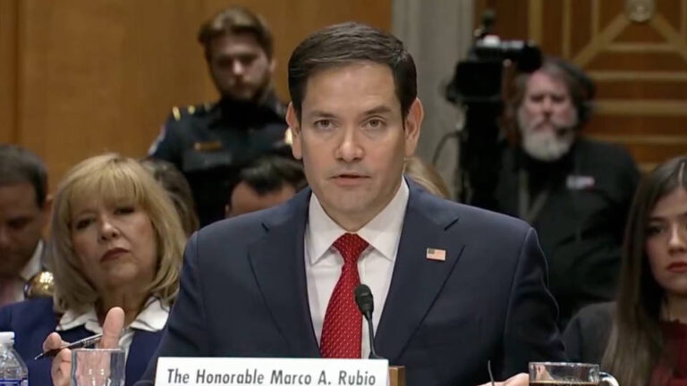 El candidato de Trump para secretario de Estado, Marco Rubio, defiende la política exterior “EE.UU. primero” del presidente electo