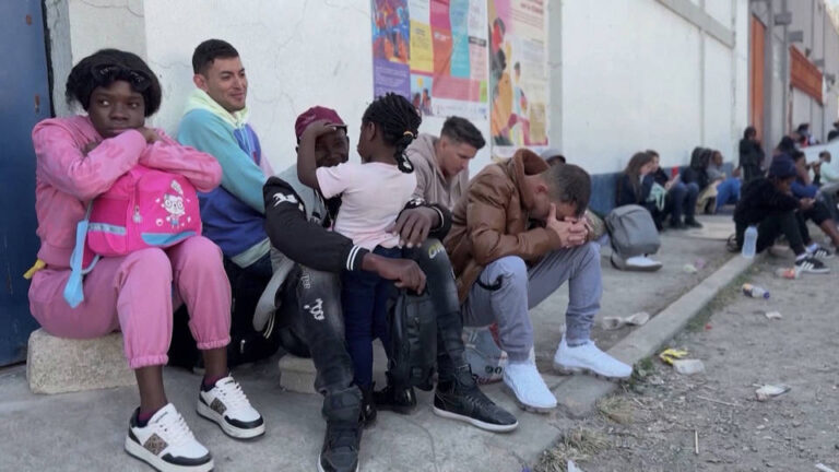 México confirma que ha recibido deportados no mexicanos desde EE.UU.