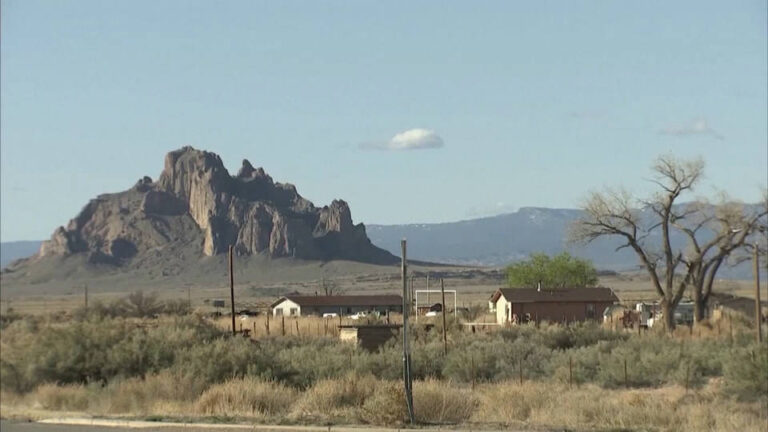 La Nación Navajo afirma que agentes de inmigración de EE.UU. han detenido al menos a 15 indígenas estadounidenses en Arizona y Nuevo México