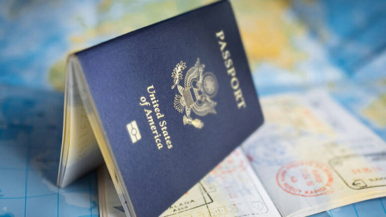 El Departamento de Estado de EE.UU. suspende el procesamiento de las solicitudes de pasaportes de personas que indiquen su sexo como “x”